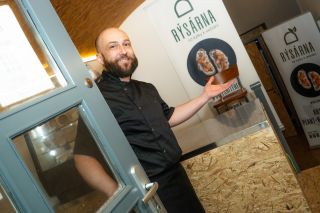 Zítra 17.12. je poslední možnost se stavit pro rýsy u nás na prodejně, tak moc neváhejte. Budeme tam do 17., pokud...